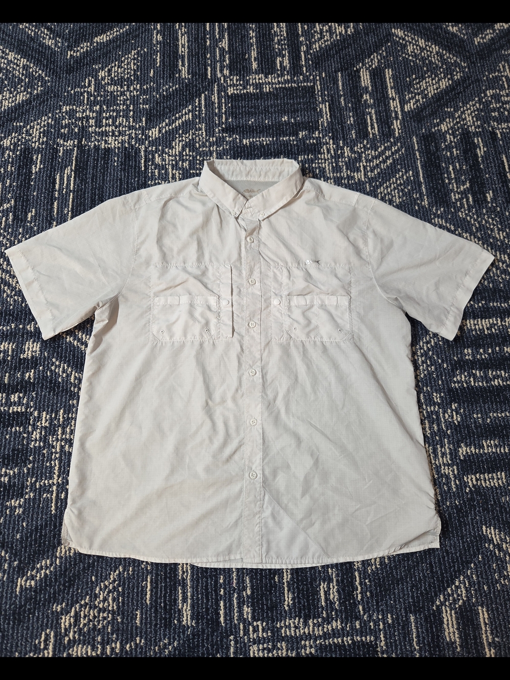 Casual Short-Sleeve Button-Down Shirt in Cream